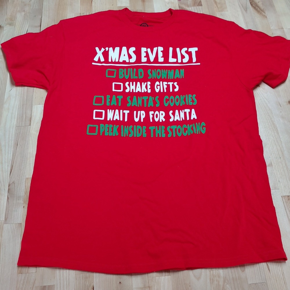 Mad Engine Shirt Men's Size Large Red Christmas Eve List Graphic T